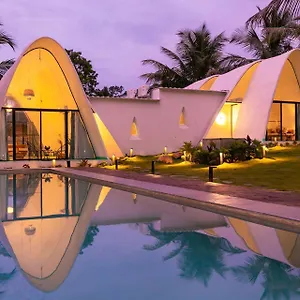 Stayvista At Shwaas With Private Pool Villa